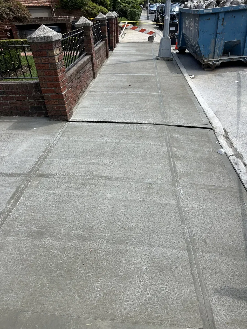 Sidewalk & Concrete